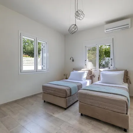 Amy's Seaside Oasis Argostoli (Kefalonia)