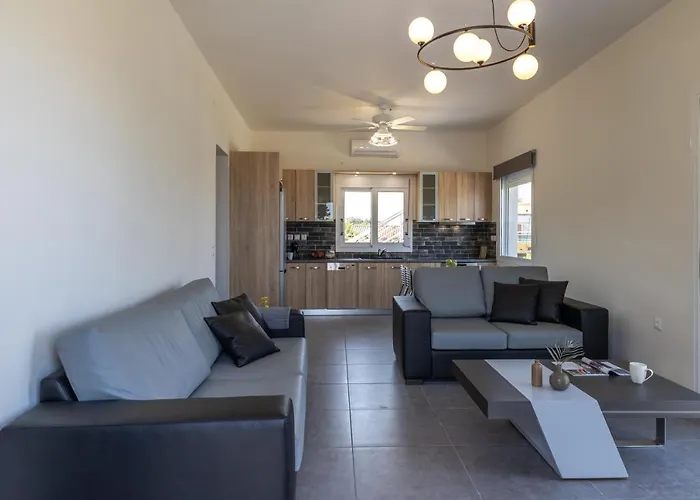 Amy's Seaside Oasis Apartment *